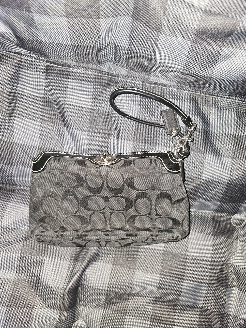 Coach Signature Canvas Small Wristlet in Black